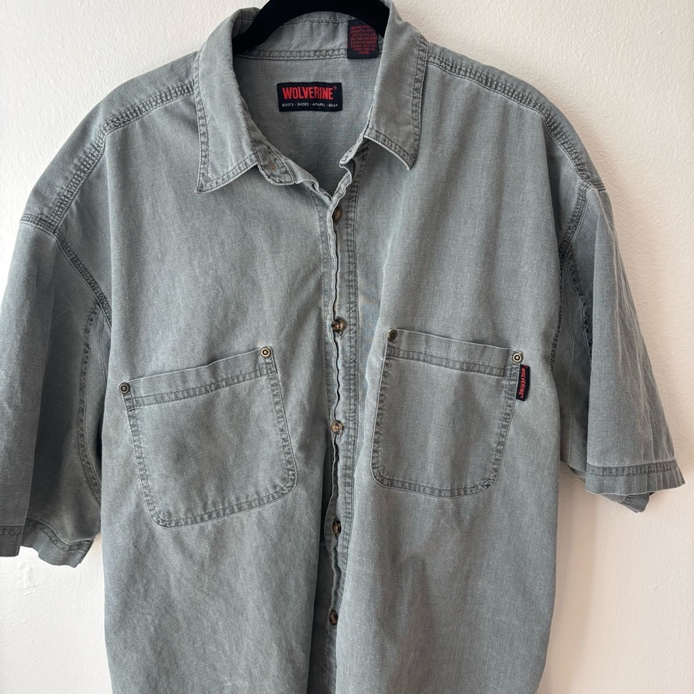 Wolverine Men's Casual Gray Button Down Shirt